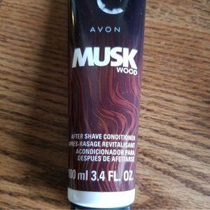 Avon Musk Wood After Shave Conditioner